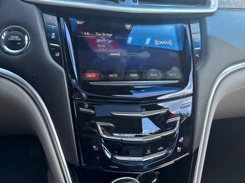 Used 2014 Cadillac XTS Luxury w/ Driver Awareness Package FWD image 10