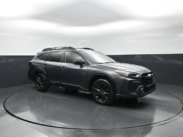 Used 2025 Subaru Outback Onyx Edition AWD/4WD image 1