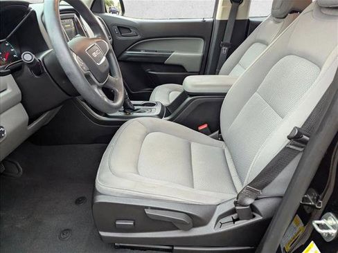 Used 2019 GMC Canyon 2WD Crew Cab w/ Convenience Package image 15