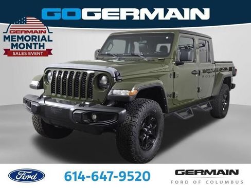Used 2022 Jeep Gladiator Sport AWD/4WD image 1