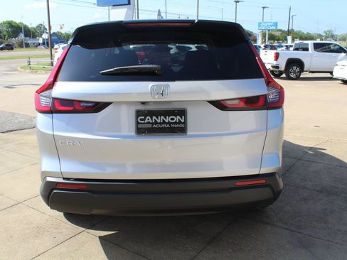 Used 2026 Honda CR-V LX image 6