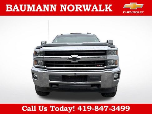 Used 2018 Chevrolet Silverado 2500 LT w/ All Star Edition AWD/4WD image 3