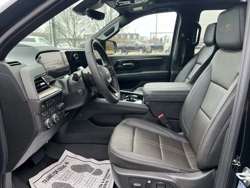 New 2026 Chevrolet Tahoe High Country AWD/4WD image 15
