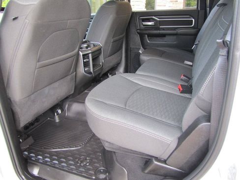 Used 2025 RAM 2500 Big Horn AWD/4WD image 21