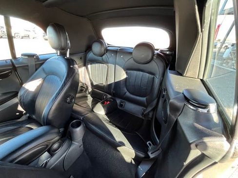 Used 2019 MINI Cooper S w/ Premium Package FWD image 29