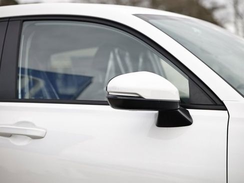 New 2026 Honda HR-V LX image 14