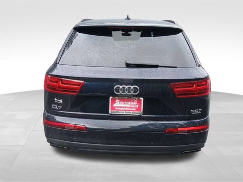Used 2017 Audi Q7 3.0T Prestige w/ Prestige Package AWD/4WD image 10