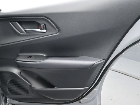 Used 2025 Toyota Prius Plug-In Hybrid image 22