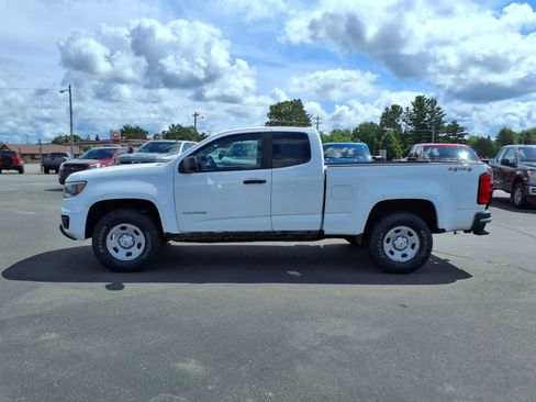 Used 2017 Chevrolet Colorado W/T image 3