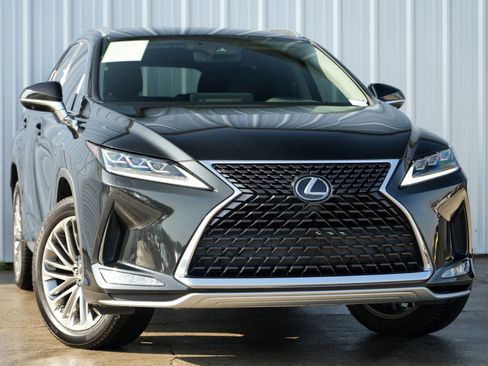 Used 2021 Lexus RX 350L Luxury w/ Accessory Package image 2