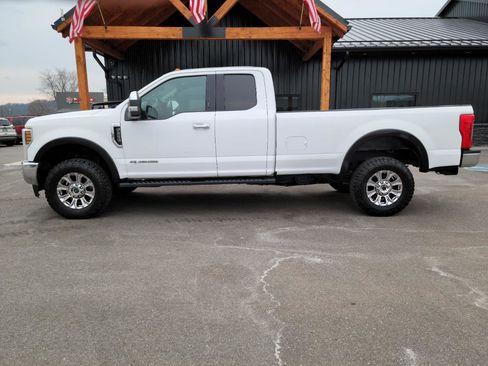 Used 2019 Ford F250 XLT w/ XLT Premium Package AWD/4WD image 21