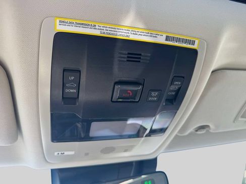 Certified 2024 Lexus ES 350 w/ Premium Package FWD image 38