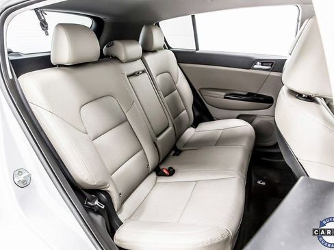 Used 2020 Kia Sportage EX image 33