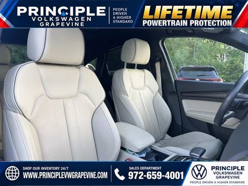 Used 2023 Audi Q5 2.0T Premium Plus w/ Premium Plus Package AWD/4WD image 25