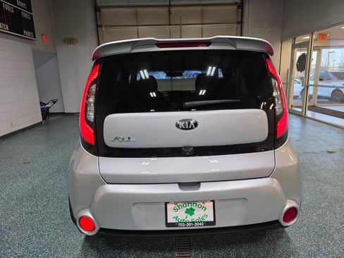 Used 2014 Kia Soul ! w/ Sun & Sound Package FWD image 8