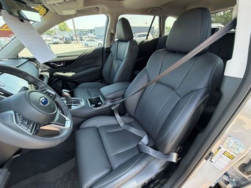 Certified 2025 Subaru Outback Touring XT AWD/4WD image 13