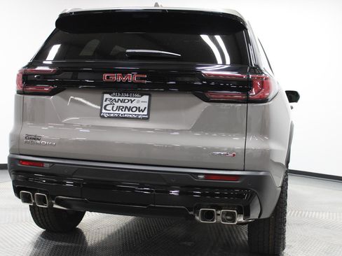 New 2026 GMC Acadia AT4 image 9