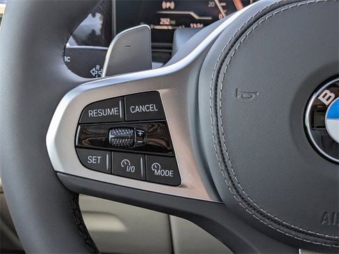 New 2026 BMW X6 xDrive40i w/ Premium Package image 28