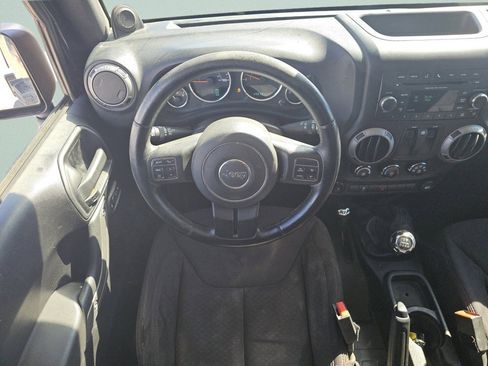 Used 2013 Jeep Wrangler Sport image 4