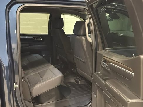 Used 2022 Chevrolet Silverado 1500 LT image 15