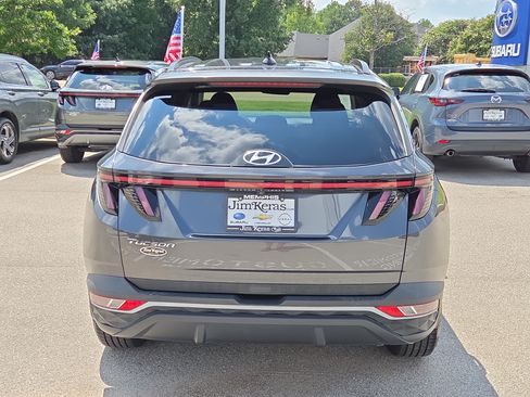 Used 2022 Hyundai Tucson SEL w/ Cargo Package FWD image 4