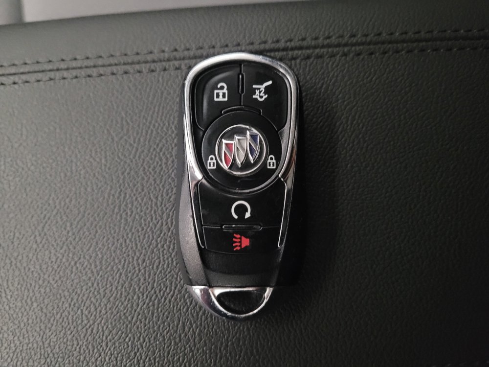 Used 2023 Buick Encore GX Select w/ Sport Touring Package FWD image 32