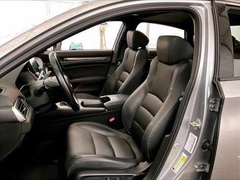 Used 2018 Honda Accord Sport image 24