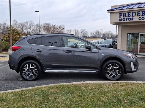 Used 2021 Subaru Crosstrek Hybrid w/ Moonroof Package w/Navigation image 7