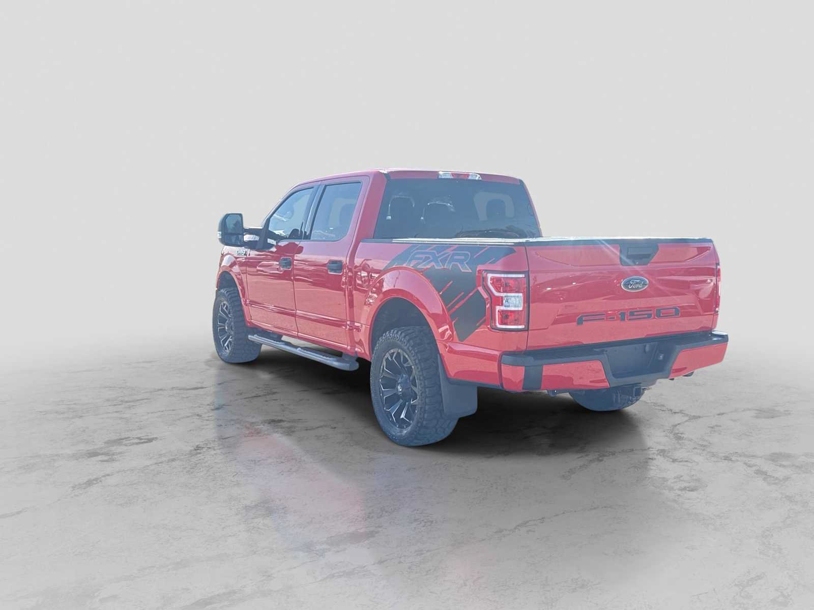 Used 2018 Ford F150 XLT w/ Trailer Tow Package AWD/4WD image 4