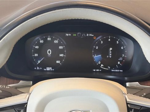 Used 2021 Volvo S60 T6 Momentum image 30