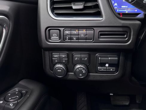 Certified 2023 Chevrolet Tahoe RST w/ Sport Performance Package AWD/4WD image 29