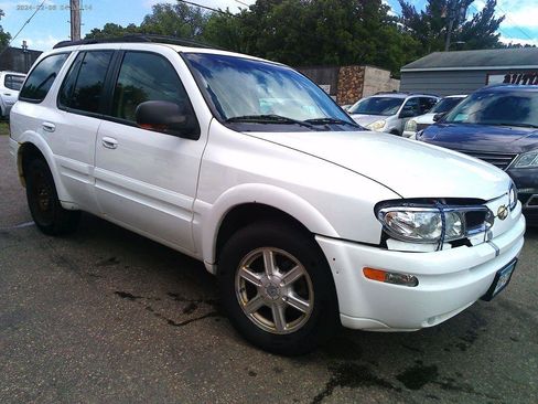 Used 2002 Oldsmobile Bravada AWD w/ 1SB Option Pkg image 1