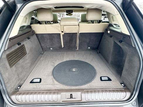 Used 2017 Land Rover Range Rover Sport HSE image 27