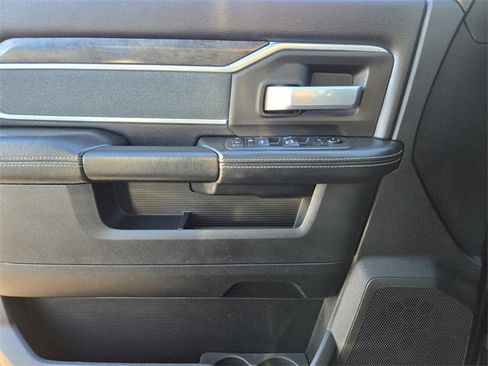 Used 2021 RAM 2500 Big Horn w/ Level B Equipment Group image 17