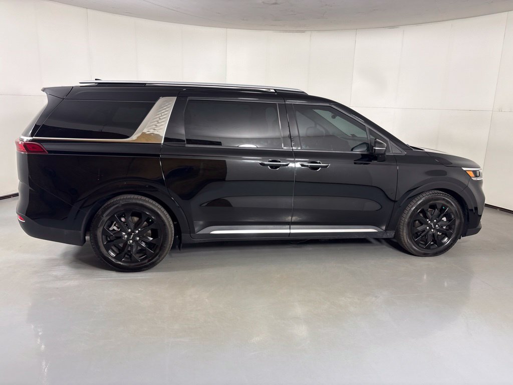 Used 2024 Kia Carnival SX Prestige FWD image 9