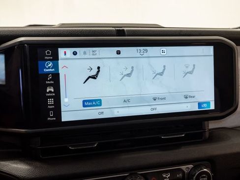 Certified 2025 Jeep Wrangler Unlimited Sport AWD/4WD image 18