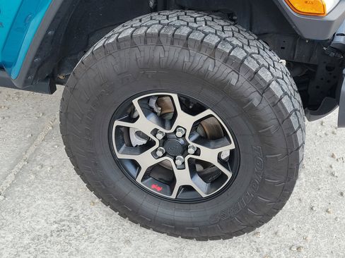 Used 2019 Jeep Wrangler Unlimited Rubicon AWD/4WD image 8