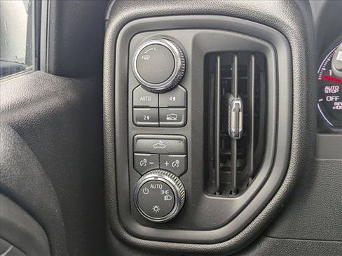 Used 2023 GMC Sierra 1500 Pro w/ Graphite Edition AWD/4WD image 7