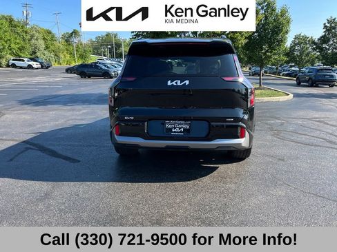 Certified 2024 Kia EV9 GT-Line AWD/4WD image 12