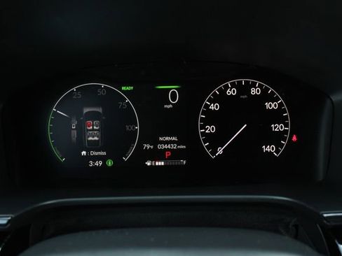 Used 2024 Honda CR-V Sport Touring image 9