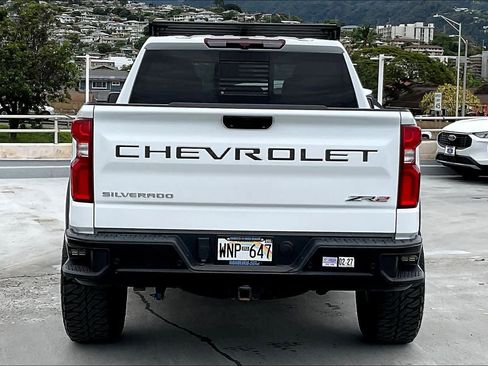 Used 2023 Chevrolet Silverado 1500 ZR2 image 5