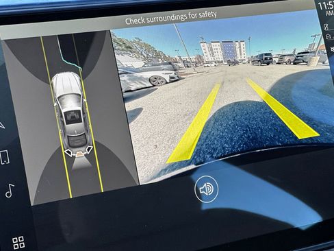 Used 2024 Jaguar XF R-Dynamic SE image 22