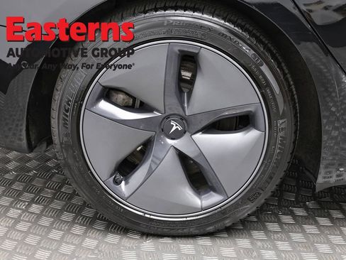 Used 2021 Tesla Model 3 Standard Range Plus RWD image 27