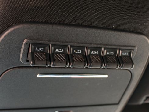 Used 2024 Ford F350 Platinum AWD/4WD image 25