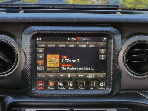 Used 2022 Jeep Gladiator Sport AWD/4WD image 18