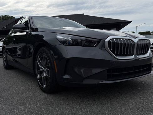 Used 2026 BMW 530i xDrive AWD/4WD image 66