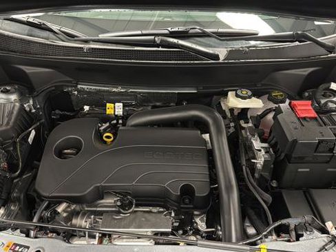 New 2026 Chevrolet Equinox LT w/ Convenience Package II image 34