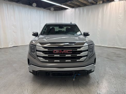 Certified 2024 GMC Sierra 1500 SLE image 9