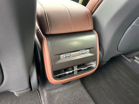 New 2026 Lincoln Nautilus Reserve AWD/4WD image 23