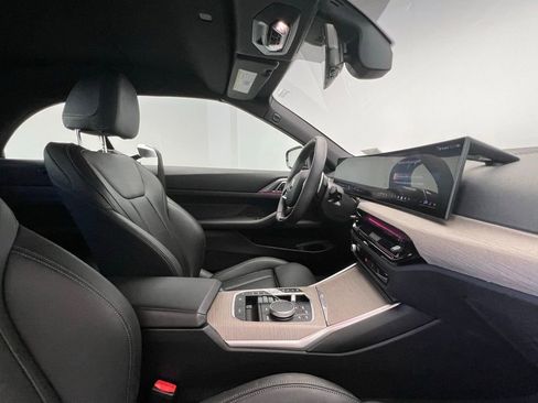 Certified 2025 BMW 430i Convertible RWD image 10